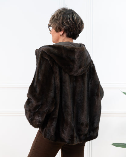 CHAQUETA PELO CAPUCHA MARRÓN