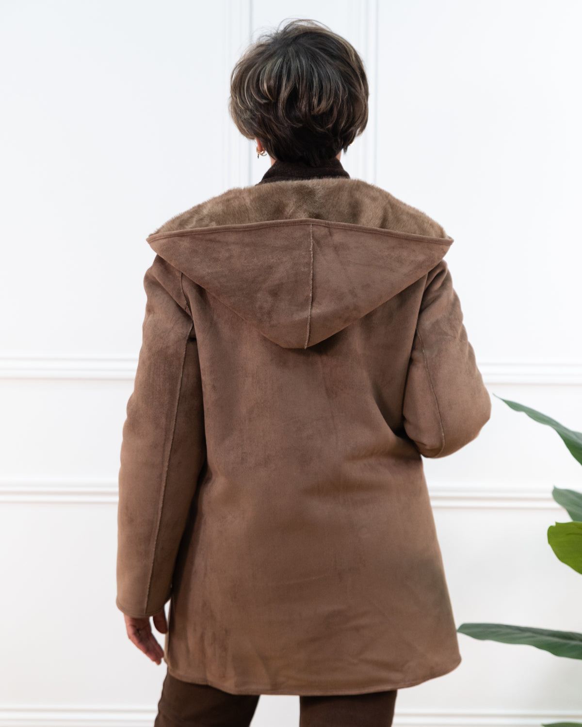ABRIGO CAPUCHA CAMEL