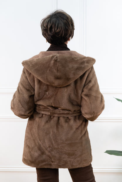 ABRIGO CAPUCHA CAMEL