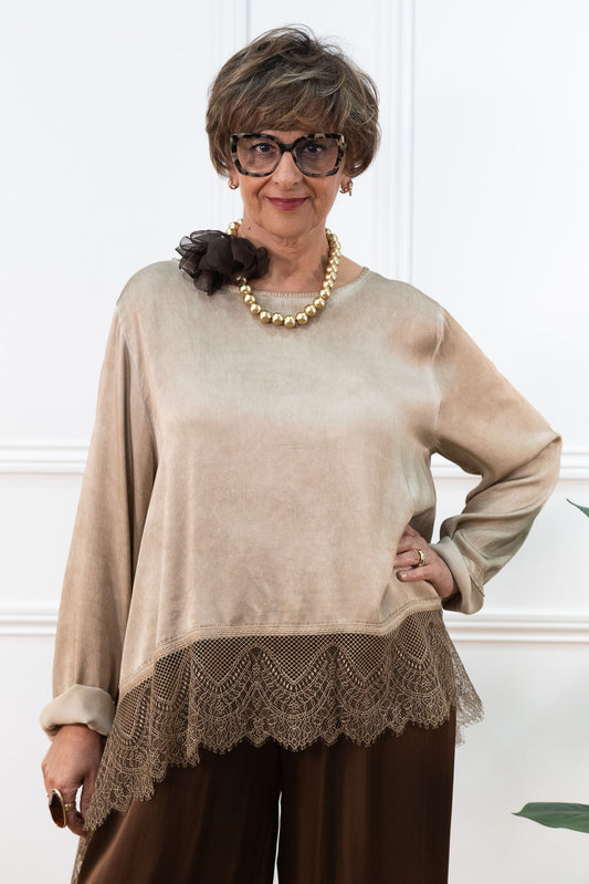 GUIPURE BLOUSE – TAUPE